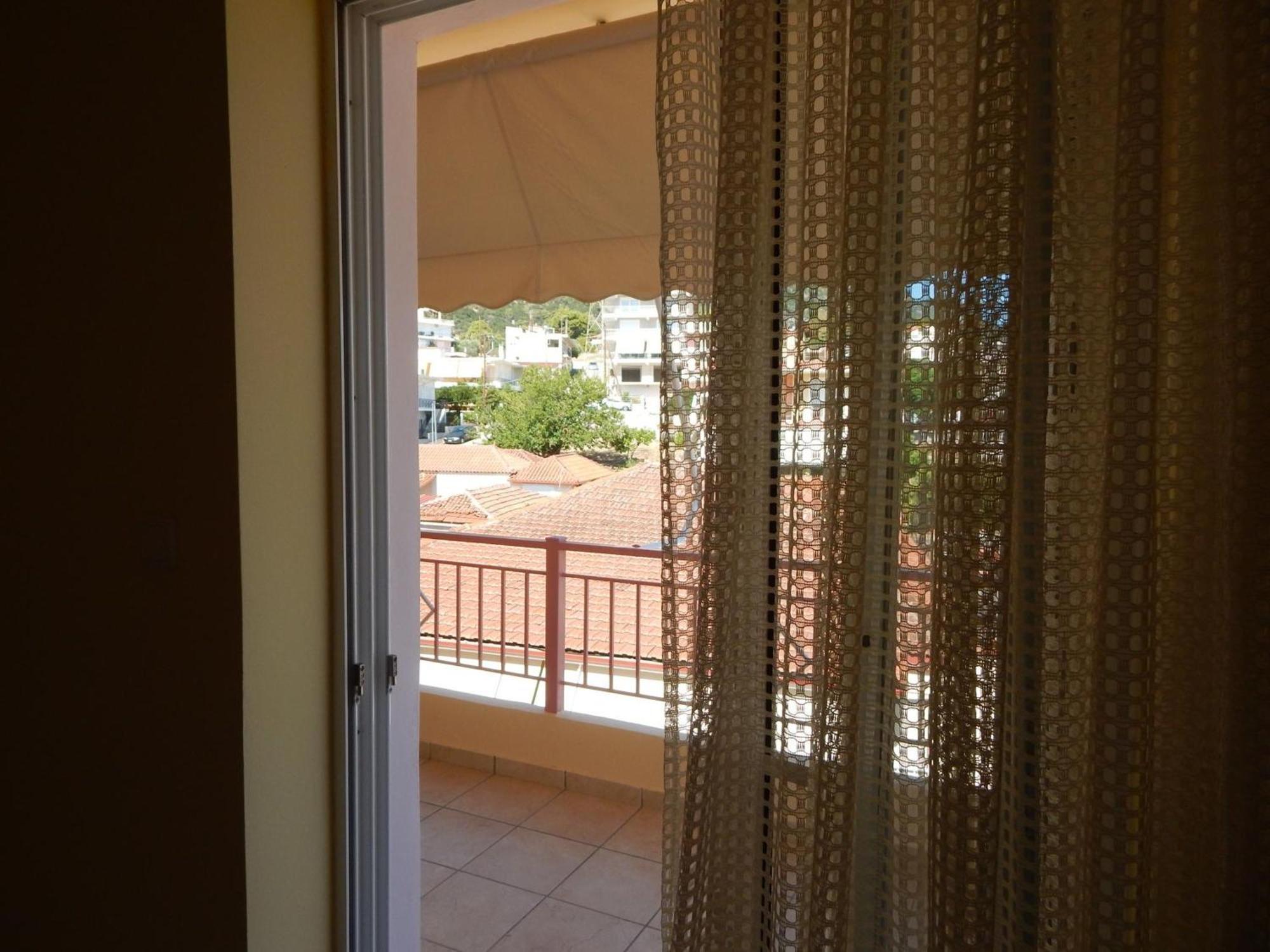 Angela'S Apartment With Beautiful Balcony View Agios Konstantinos  Екстер'єр фото